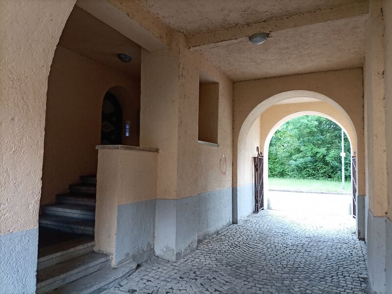 Datei:Wohnhof Kammgarn 4.jpg